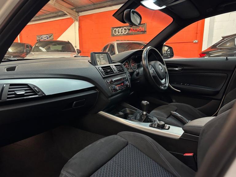 2013 BMW 1 Series 116i M Sport 5dr HATCHBACK PETROL Manual