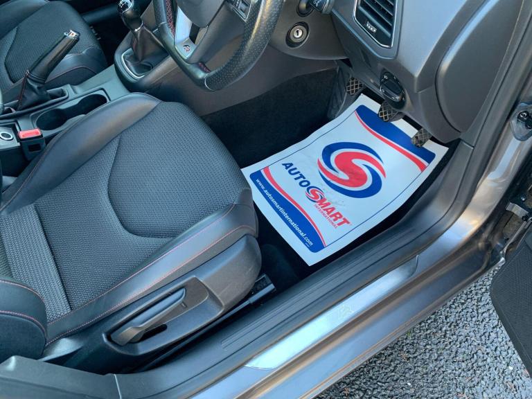 2016 SEAT Leon 2.0 TDI FR Sport Tourer Euro 6 (s/s) 5dr ESTATE Diesel Manual