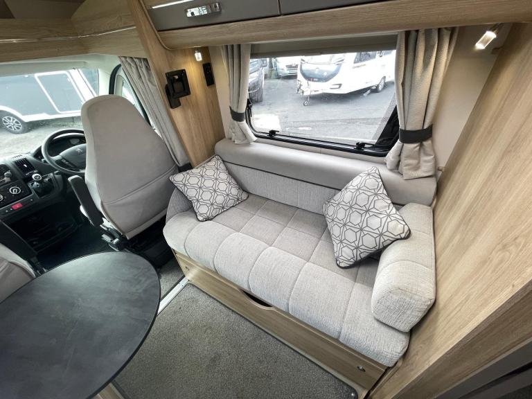 Elddis Autoquest 194