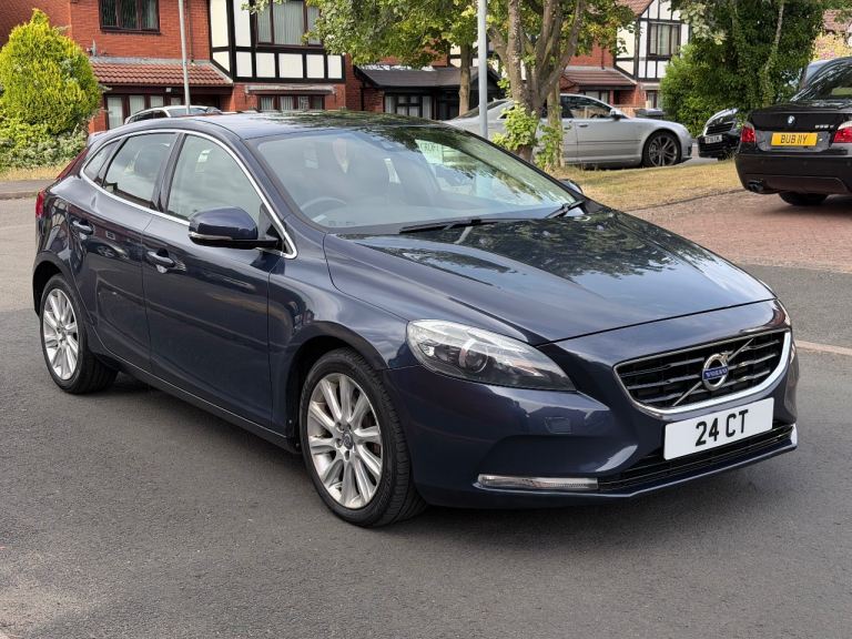 2013 Volvo V40 2.0 D3 LUX G/T 5dr Hatchback Automatic Massive Spec 