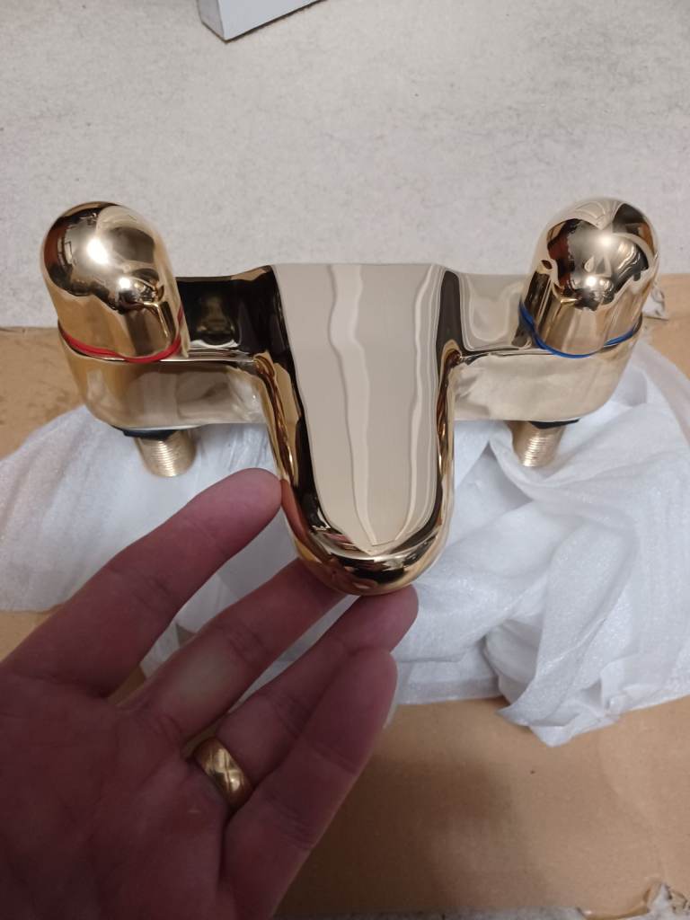 Antique Gold Monobloc Bath Mixer Tap Unused as new