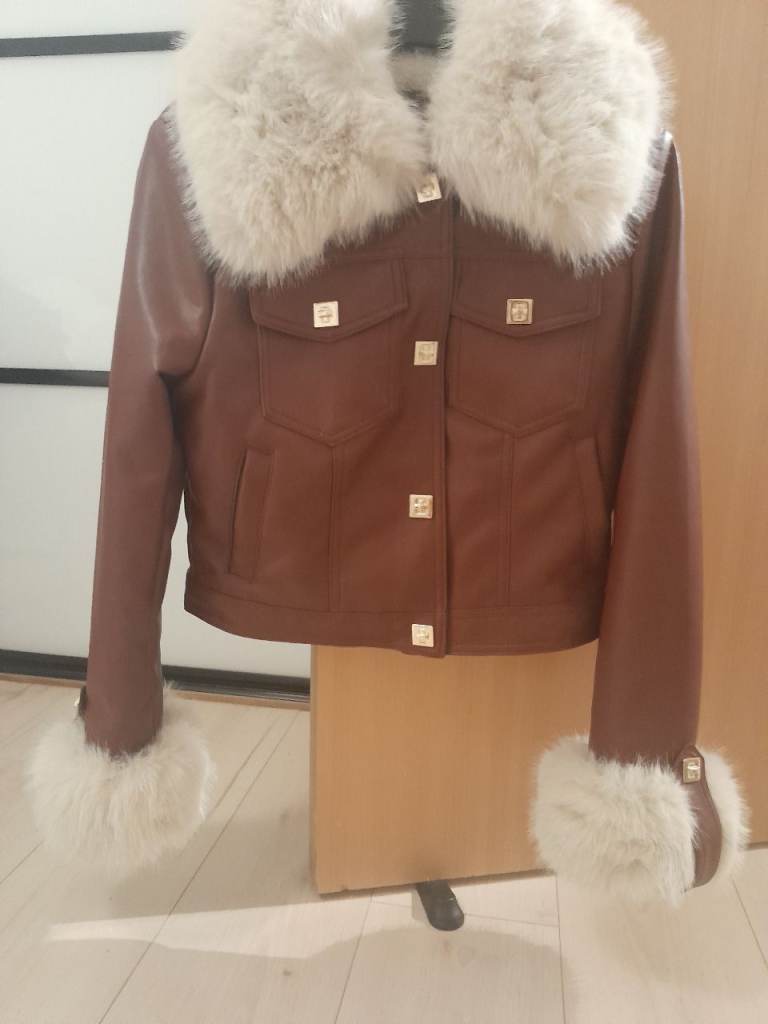 Xs Ladies burgendy Quiz faux leather , fur collar bomber jacket £40