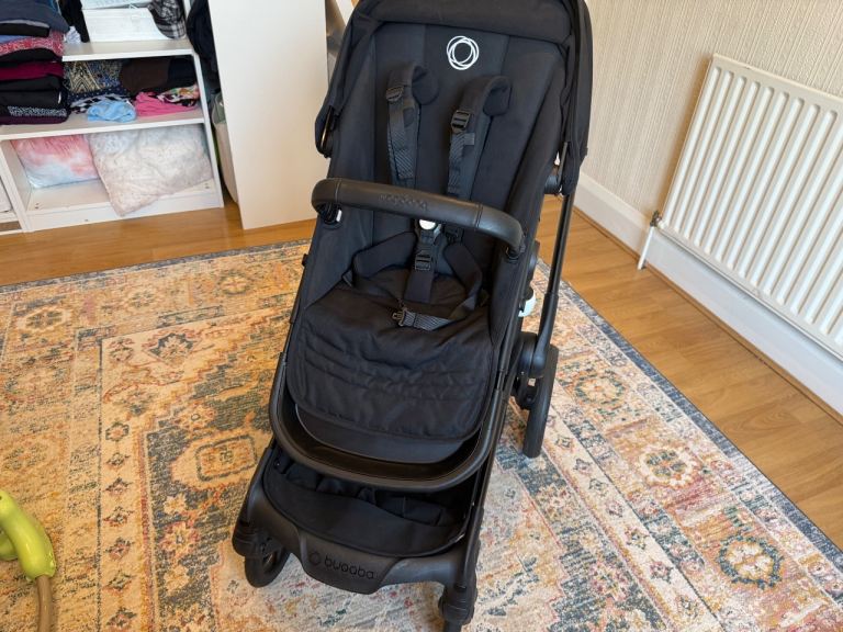 Premium Bugaboo Fox 5 Pushchair- Heritage Black