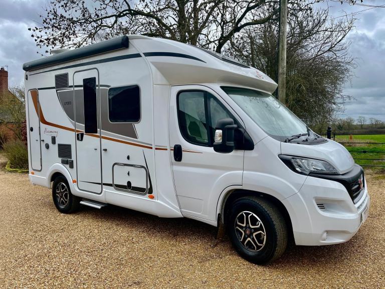 73 Plate Burstner Lyseo 594 Harmony Line Automatic 4 Berth/4 Belt