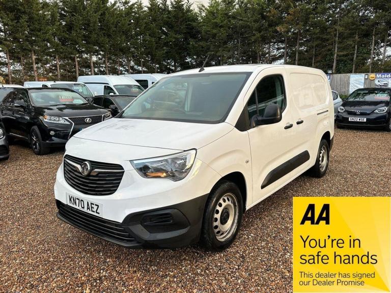 2020 Vauxhall Combo 1.5 Turbo D 2300 Edition L2 H1 Euro 6 (s/s) 4dr PANEL VAN Diesel Manual