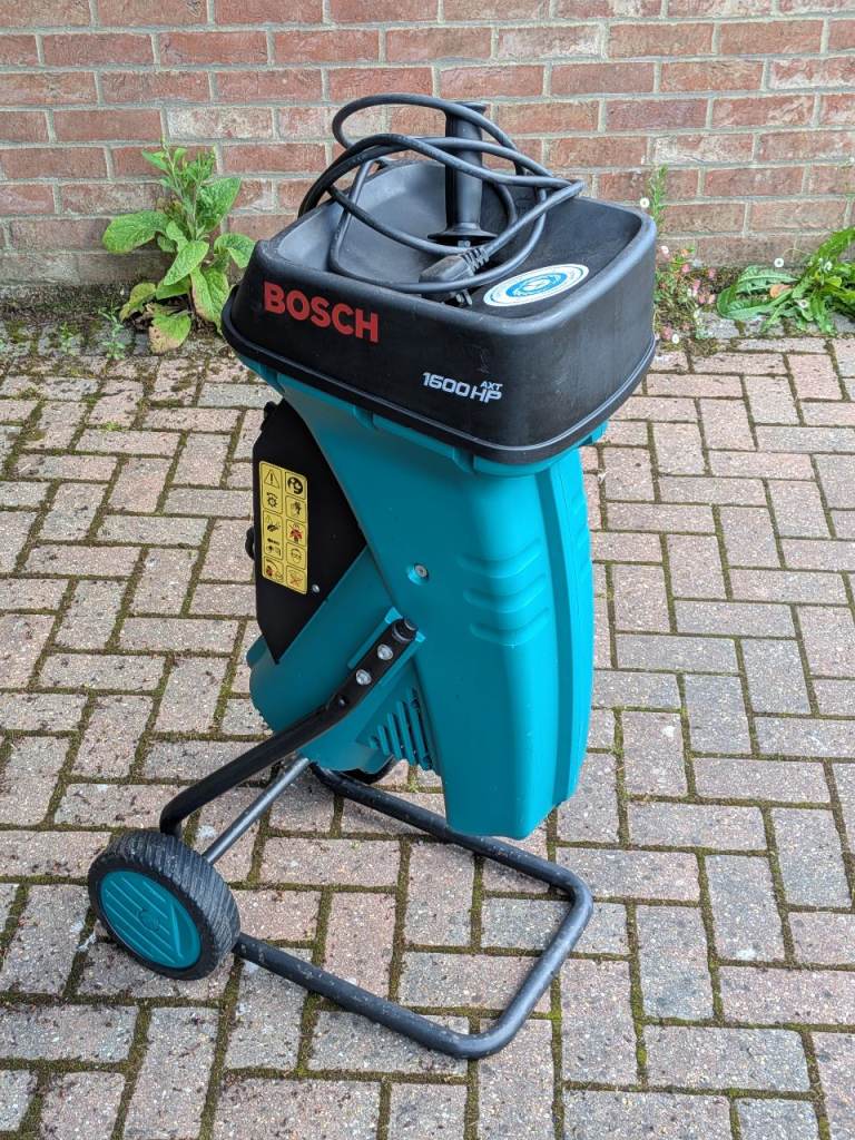 BOSCH AXT 1600 Shredder – Heavy Duty Garden Mulcher, Good Condition