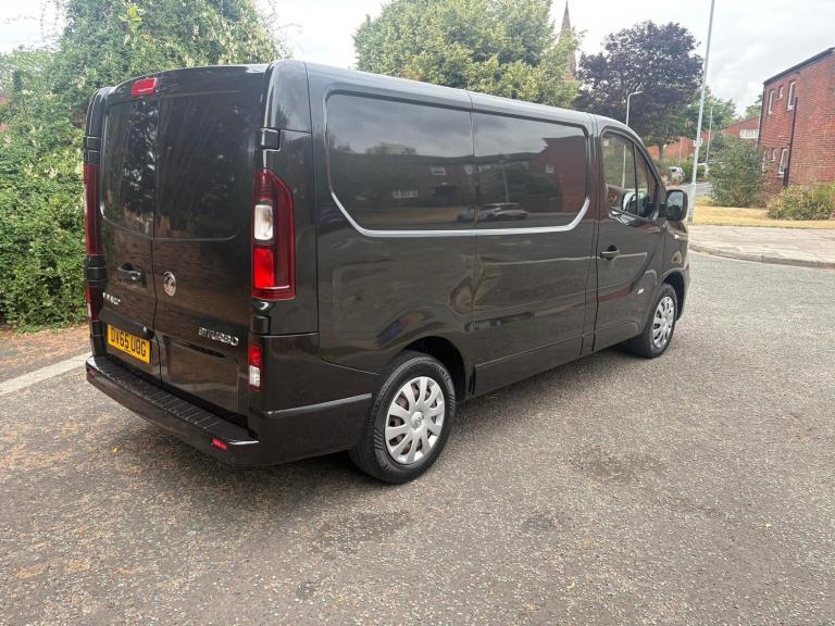 2015 Vauxhall Vivaro 2700 1.6CDTI BiTurbo 120PS ecoFLEX Sportive H1 Van PANEL VAN Diesel Manual