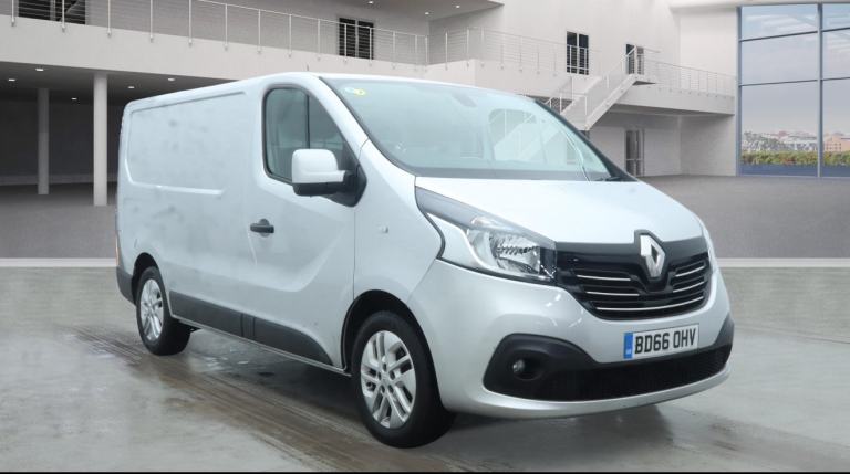 RENAULT TRAFIC *** NO VAT !! ***. 1.6 SL27 dCi 120 Sport Nav Euro 6 2016