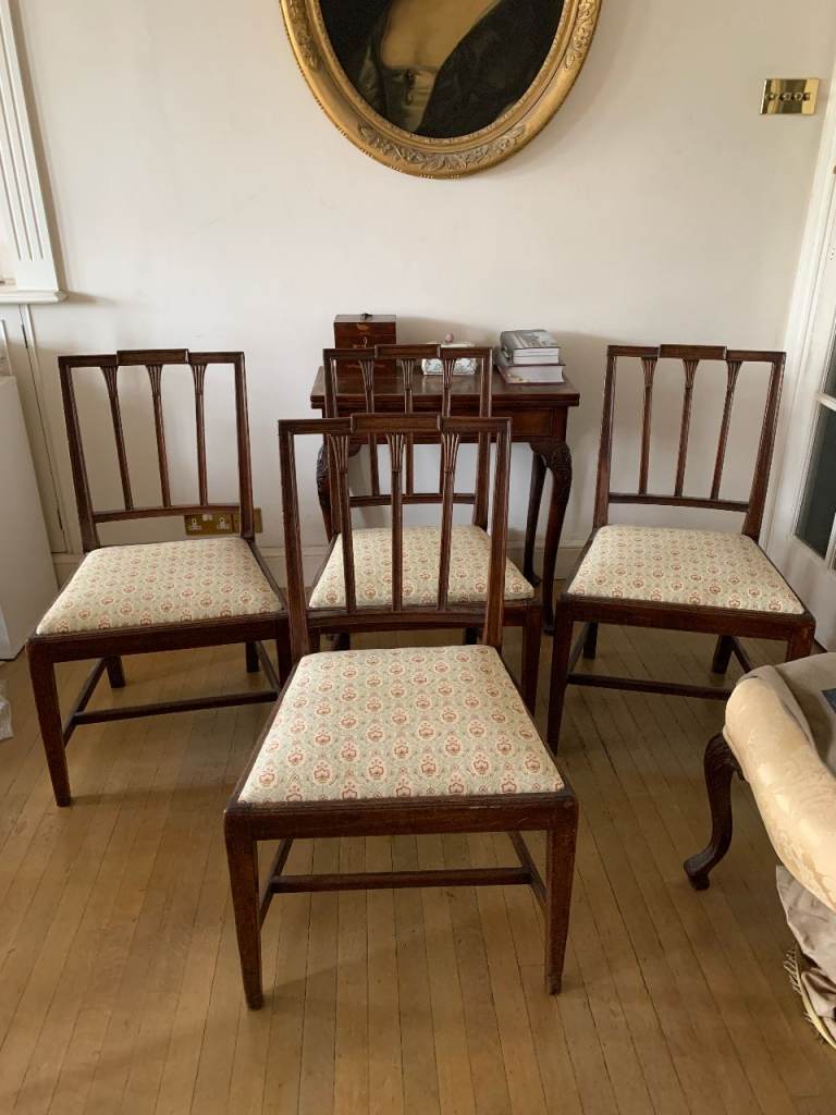 A Set of 4 Antique Dining Chairs | Georgian | Very Good Condition