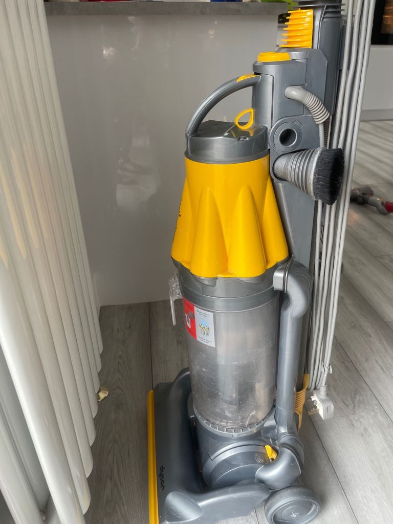 Dyson DC07 Origin Vacuum cleaner 