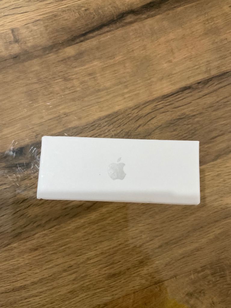 apple air pods 4th generation new in box 