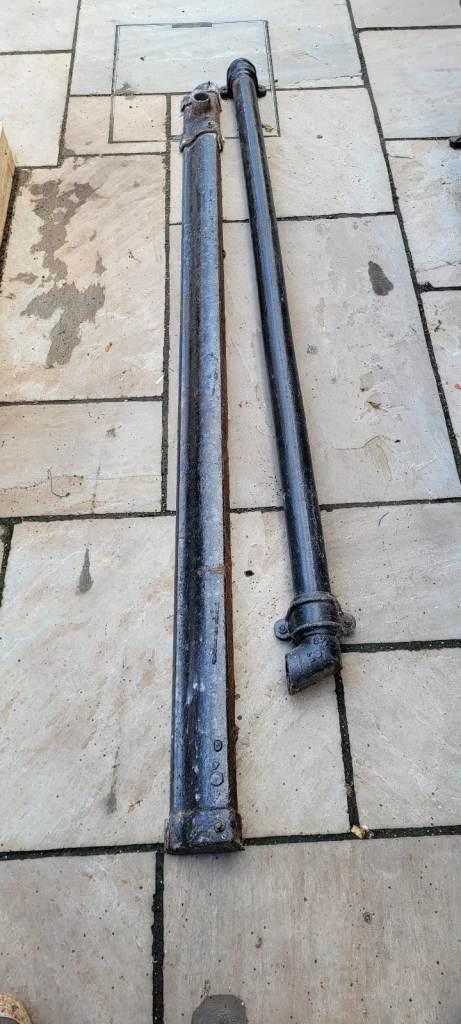 Cast iron guttering & down pipe