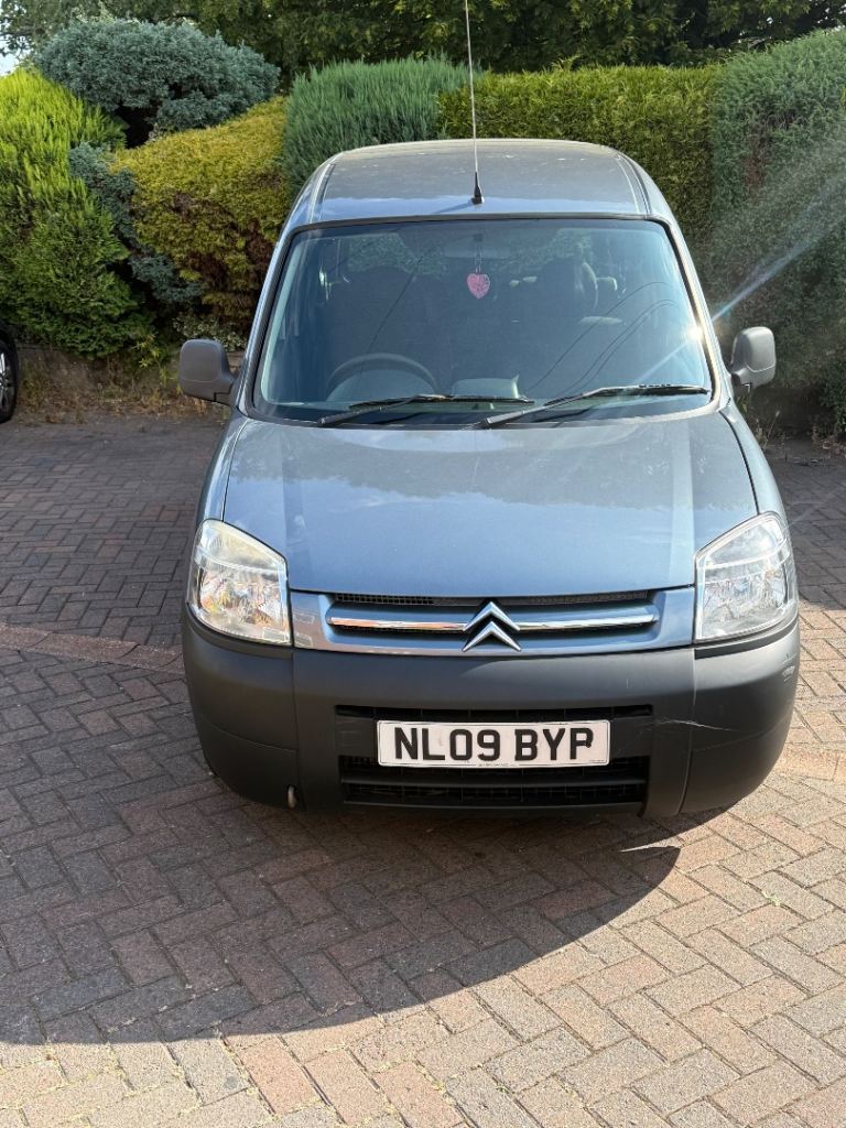Citroen, BERLINGO FIRST, MPV, 2009, Manual, 1560 (cc), 5 doors