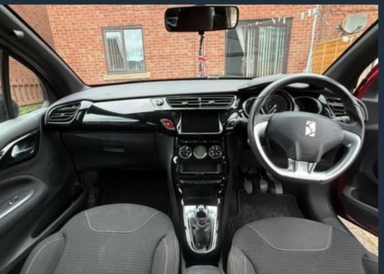 DS 3 Hatchback, 2017, 52k miles Manual, 1560 (cc), 3 doors