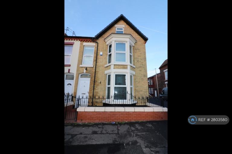 6 bedroom house in Needham Road, Liverpool, L7 (6 bed) (#2803580)