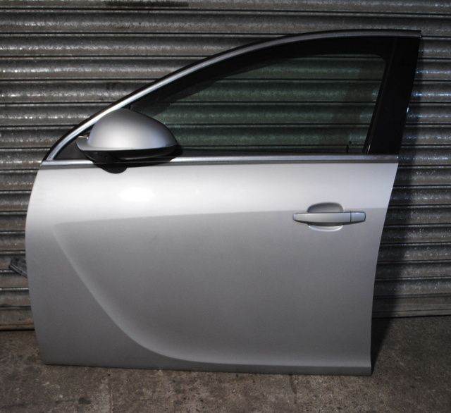 2014-2017 VAUXHALL INSIGNIA MK1 FACELIFT FRONT LEFT PASSENGER SIDE DOOR Z176