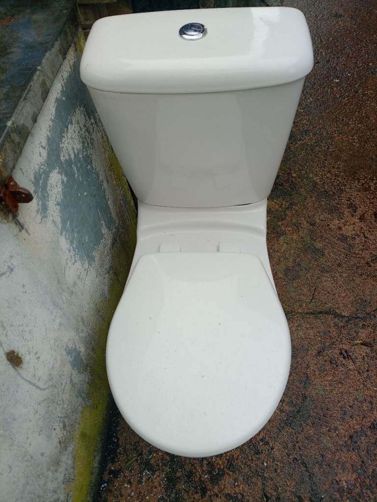 Ideal Standard Toilet