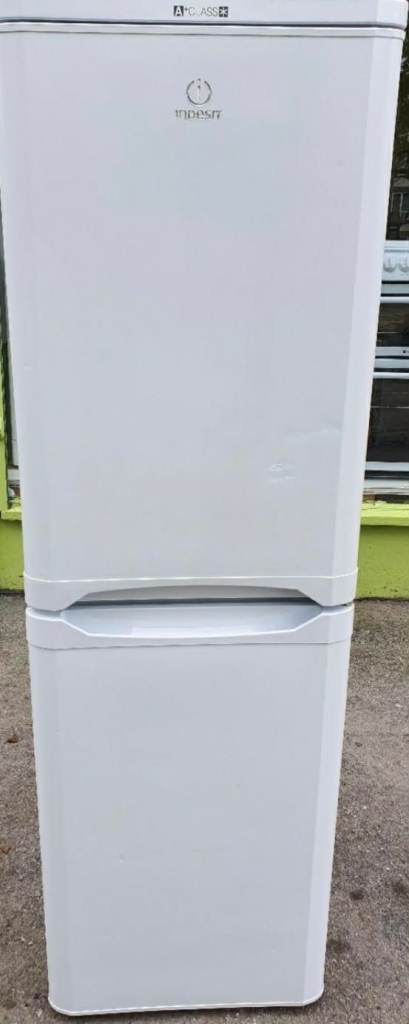 Indesit Freestanding Fridge Freezer - can deliver