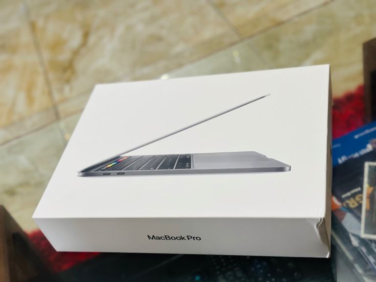 2020 MACBOOK PRO 13 INCH WITH TOUCH BAR & TOUCH ID