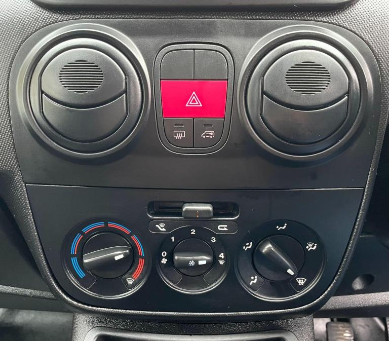 2013 Citroen Nemo 1.3 HDi 660 16v Enterprise Special Edition Temperature Controlled 3dr Diese PAN...