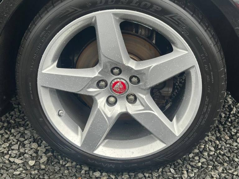 2016 65 JAGUAR XE 2.0D PORTFOLIO SALOON 4DR DIESEL AUTO EURO 6 (S/S) (180 PS) DI