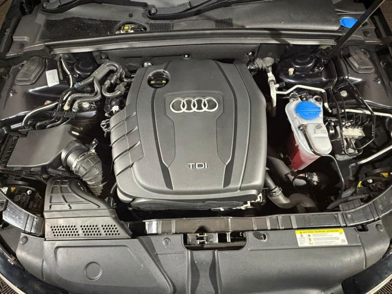 2014 AUDI A4 S LINE 2.0 DIESEL TDI ESTATE 1 PREVIOUS OWNER £165 TAX 60+ MPG