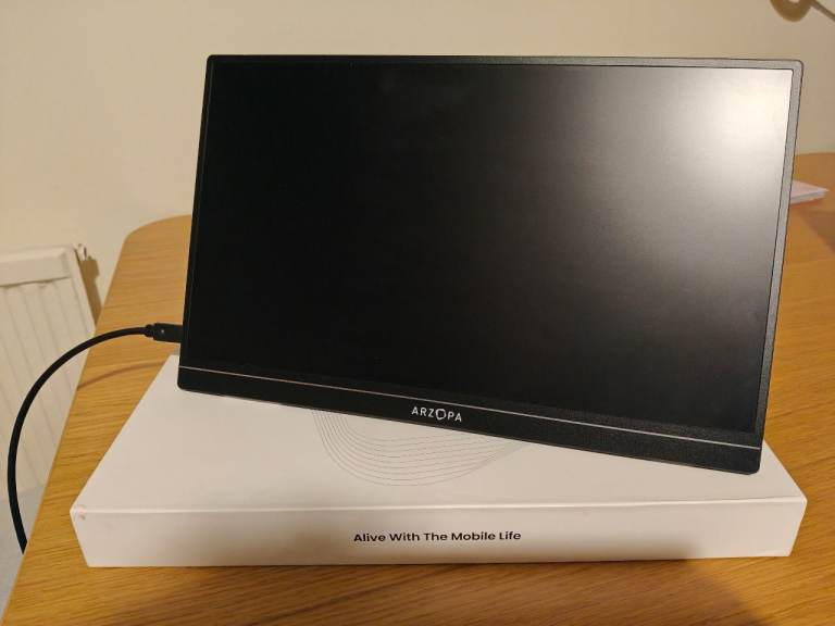 Arzopa A1 15.6" portable monitor