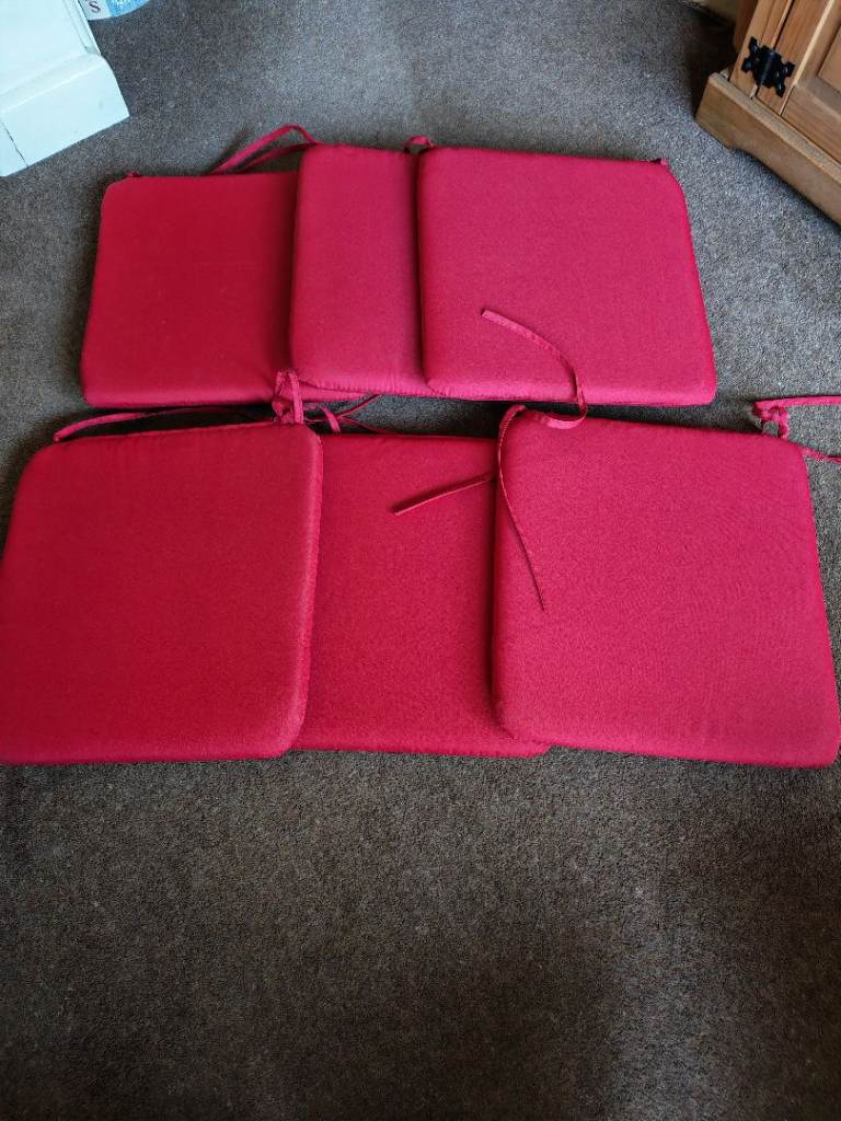 Set of 6 Red  Chair Cushions pads – Good Condition
