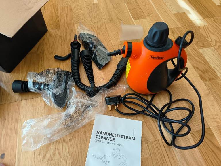 Hand held steam cleaner 