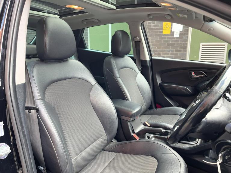 HYUNDAI IX35 1.7 CRDi GO! 2014