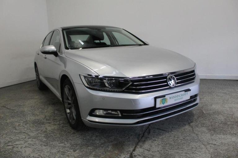 VOLKSWAGEN PASSAT 2.0 TDI BlueMotion Tech SE DSG Euro 6 (s/s) 4dr 2015