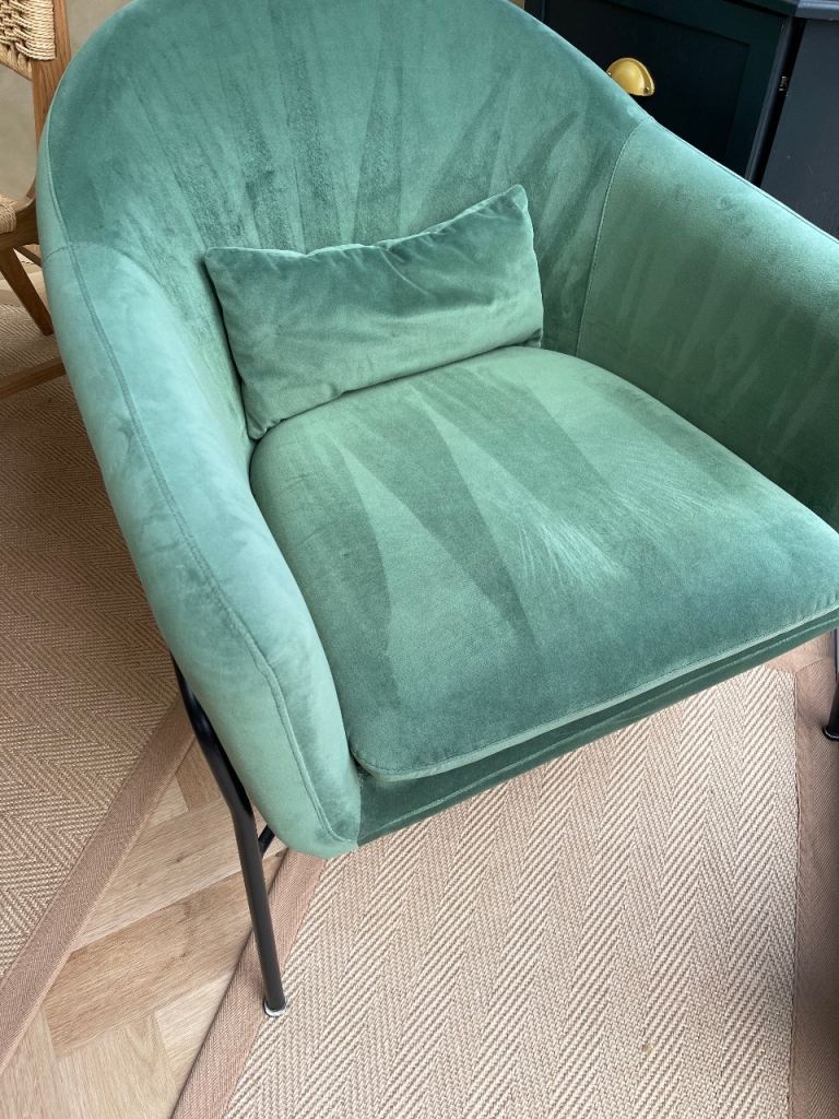 Emerald green velvet occasion chair / arm chair 