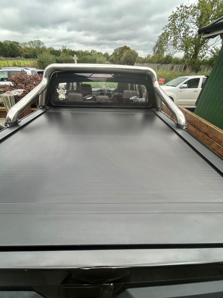 Manual roller shutter for Maxus t90 (ev)