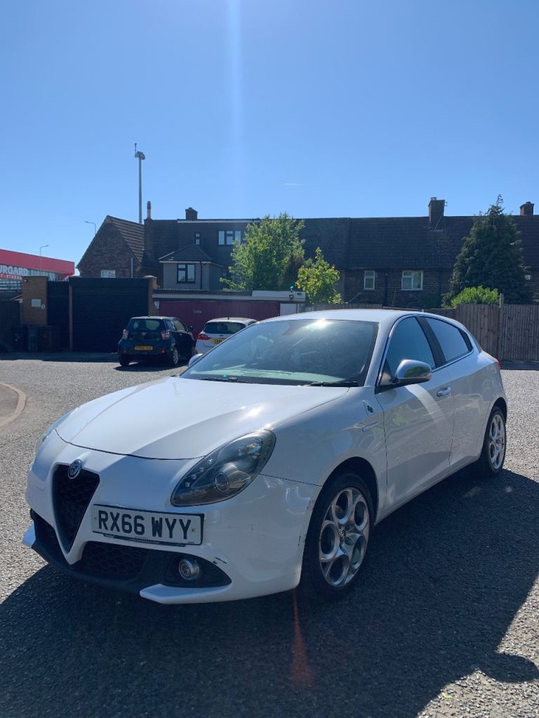 Alfa Romeo, GIULIETTA, Hatchback, 2016, Manual, 1598 (cc), 5 doors