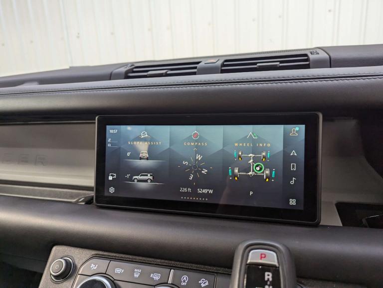 2021 Land Rover Defender 2.0 Defender SE Auto 4WD 5dr SUV Petrol Automatic