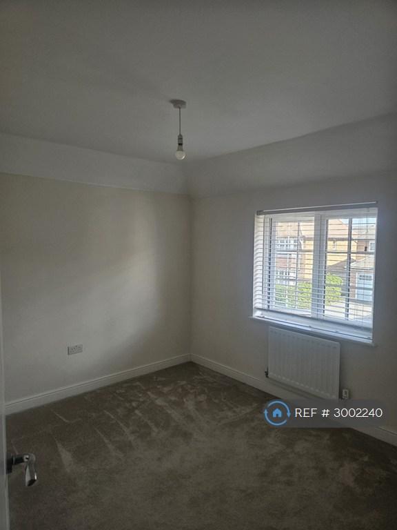 1 bedroom in Cambria Crescent, Sittingbourne, ME10 (#3002240)