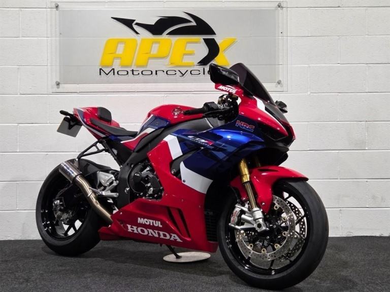 Honda CBR1000RR-R Fireblade SP! RACEFIT EXHAUST
