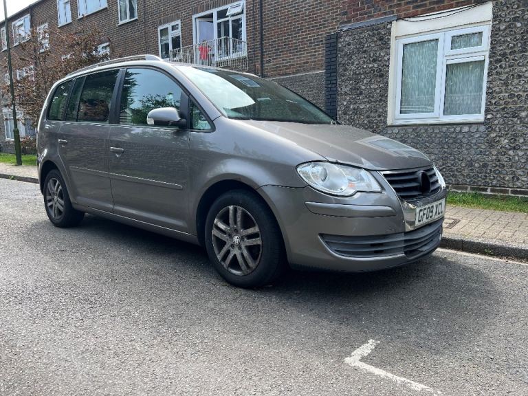 Deposit Taken . Volkswagen, TOURAN, MPV, 2009, Manual, 1896 (cc), 5 doors