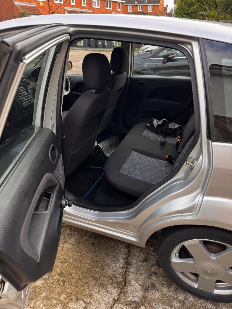 Ford Fiesta 1.25 5dr Hatchback – 2004 – Low miles (46k) – Long MOT (Sept 2026)