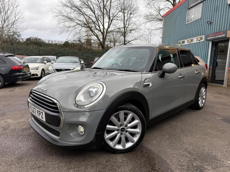 2018 MINI Hatch 1.5 Cooper Steptronic Euro 6 (s/s) 5dr HATCHBACK Petrol Automatic