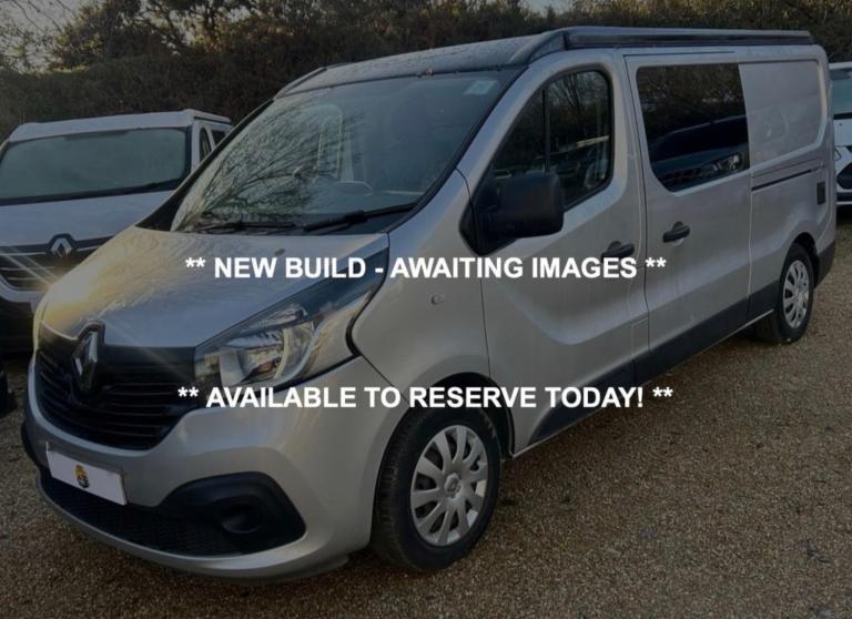 2018 RENAULT TRAFIC LWB 4 Berth PopTop Camper Vivaro 1.6dCi Eu6 125PS FSH