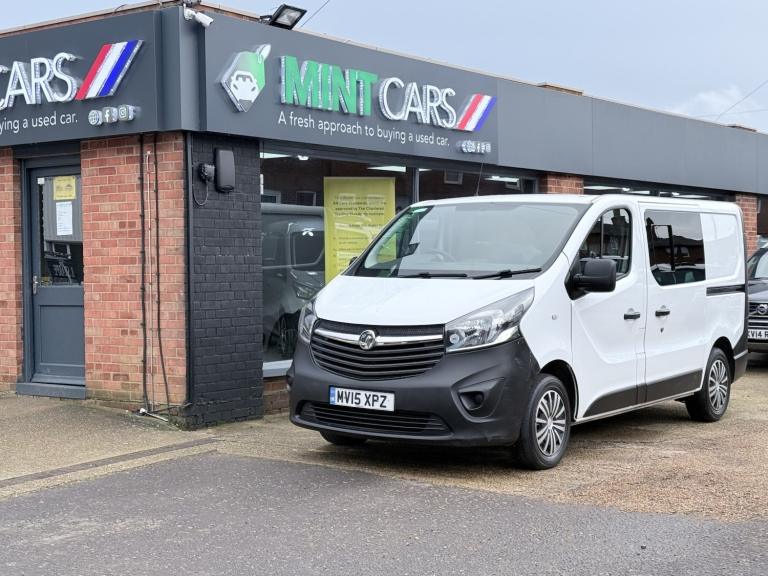 VAUXHALL VIVARO 1.6 CDTi 2700 2015