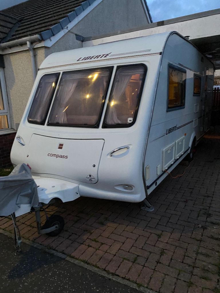 Compass avante 4 berth