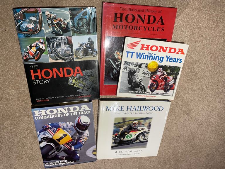 HONDA BOOKS