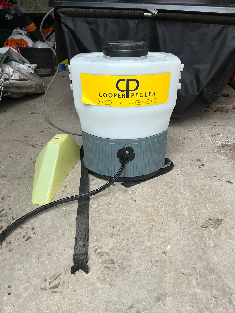 Cooper Pegler Cp15 rechargeable knapsack sprayer 