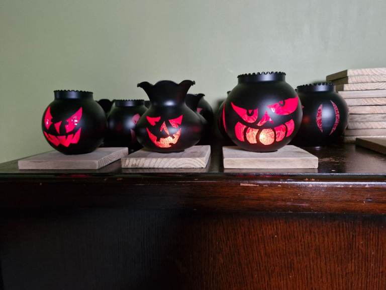HAND CRAFTED HALLOWEEN LANTERNS 