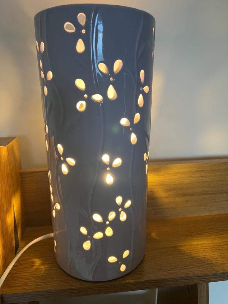 Ambient table lamp