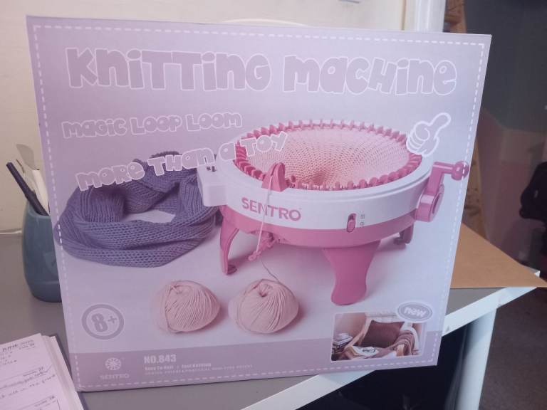Sentro Knitting Machine – Magic Loop Loom, New in Box