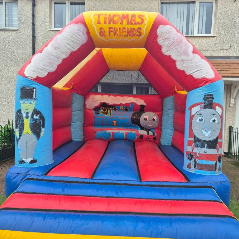 15ft x 12ft Sale Thomas Tank Engine Bouncy Castle + DELIVERY 