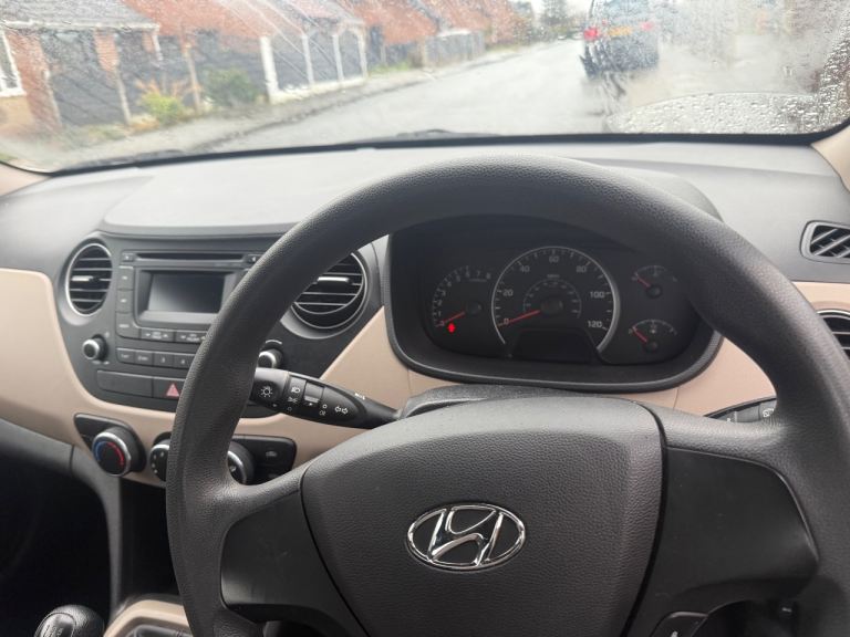 Hyundai, I10, Hatchback, 2015, Manual, 998 (cc), 5 doors